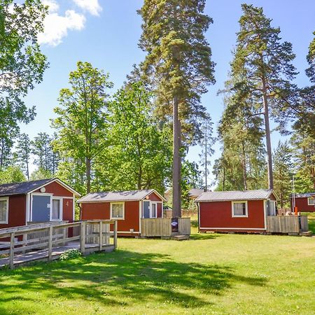 Kristinehamn Herrgardscamping & Stugor Exterior foto